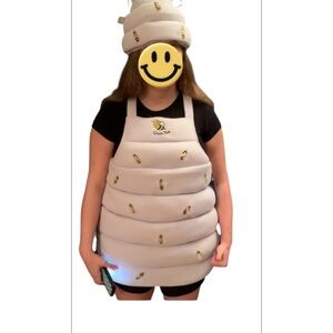 Kids Gray quilted Queen Bee costume w hat size 10 + up Halloween holiday party